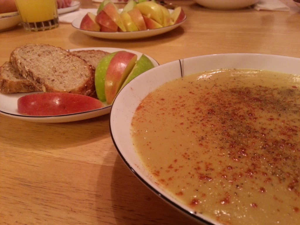 Cauliflower Soup with Sourdough and Apples